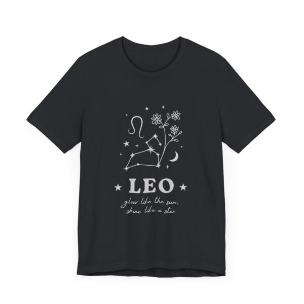 Custom Leo Zodiac Design T-shirt, Custom Tee, Astrology Lover Shirt, Stylish Trendy Oversized Tee, Stylish Gift, Personalized Gift - Image 4