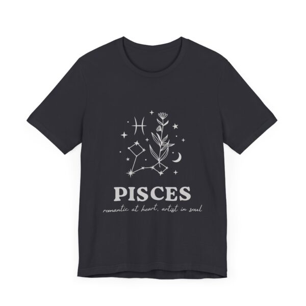 Custom Pisces Zodiac Design T-shirt, Custom Tee, Astrology Lover Shirt, Stylish Trendy Oversized Tee, Stylish Gift, Personalized Gift - Image 3