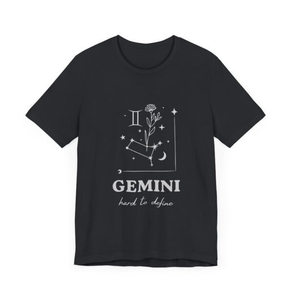 Custom Gemini Zodiac Design T-shirt, Custom Tee, Astrology Lover Shirt, Stylish Trendy Oversized Tee, Stylish Gift, Personalized Gift - Image 4
